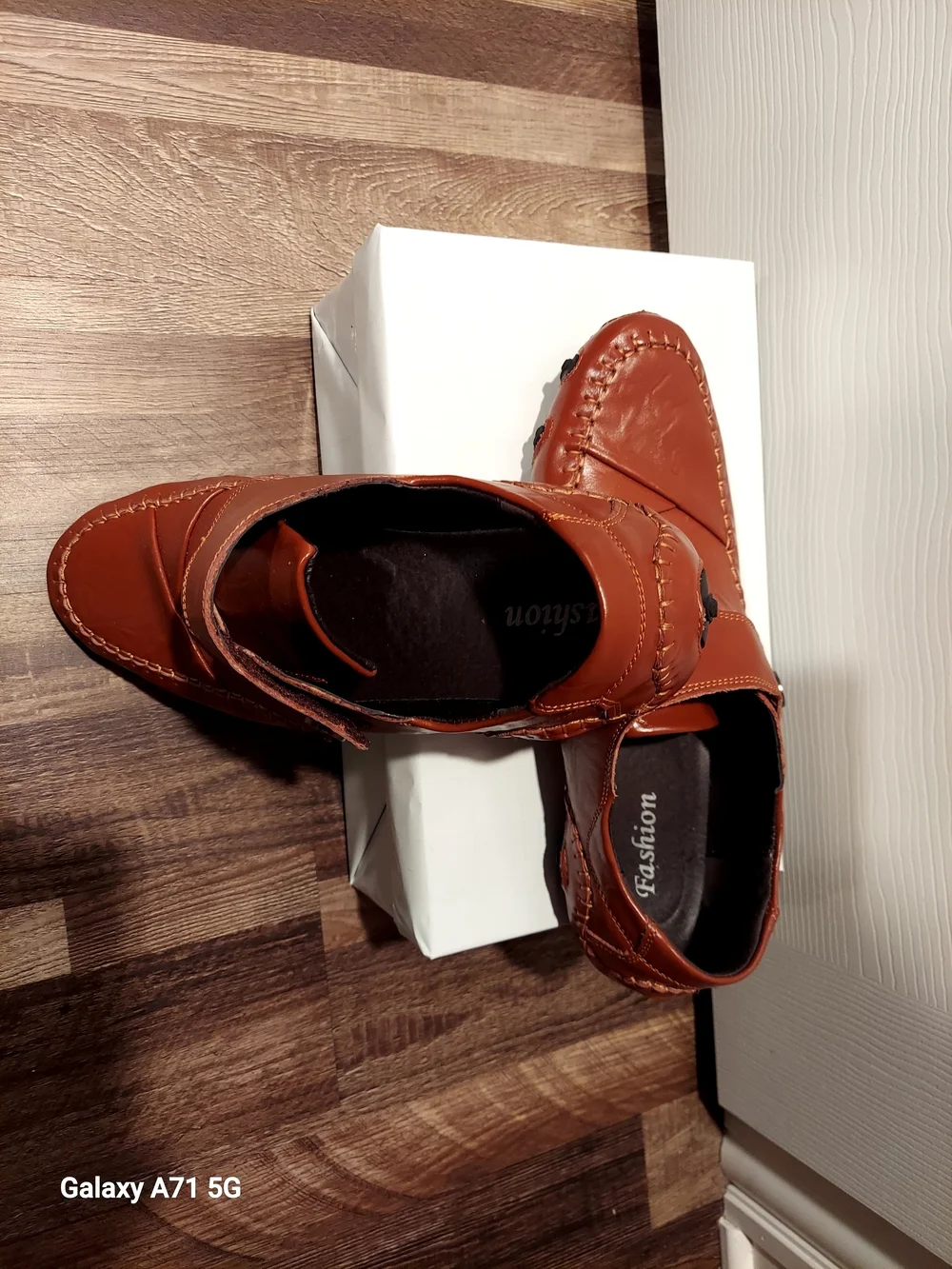 Men's NWOB Cognac-Brown Slip-On Casual Loafers